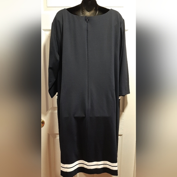 Talbots Woman's Navy Blue Dress With White Accents Plus Size 24W 3/4 Sleeve - Picture 6 of 8